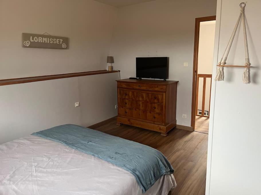 De Lormisset Apartment Bony