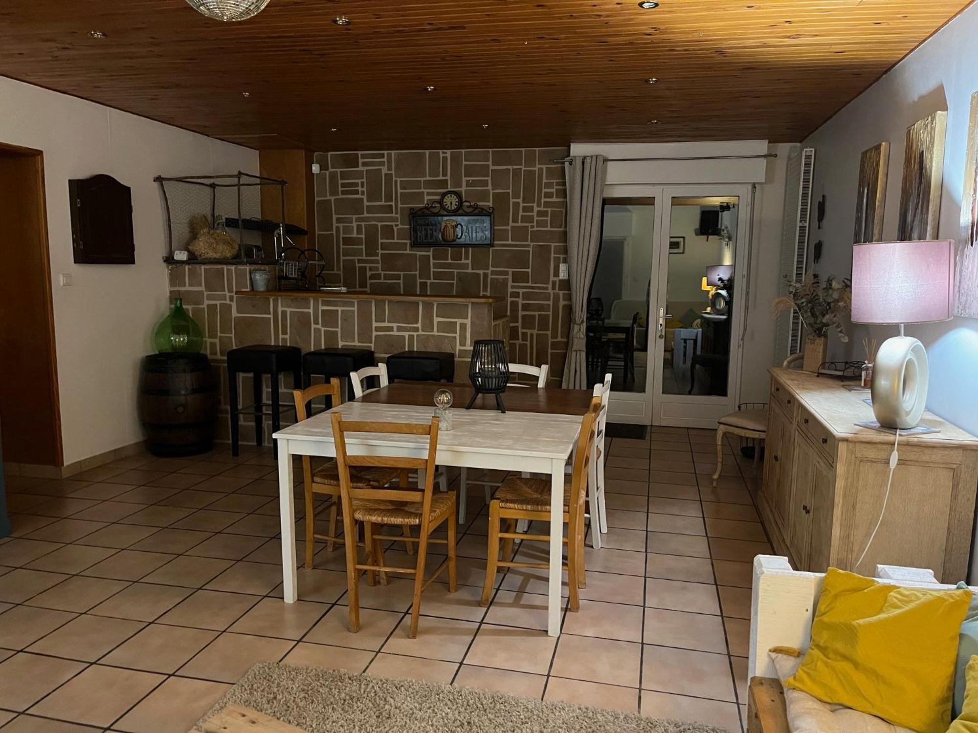 De Lormisset Apartment *